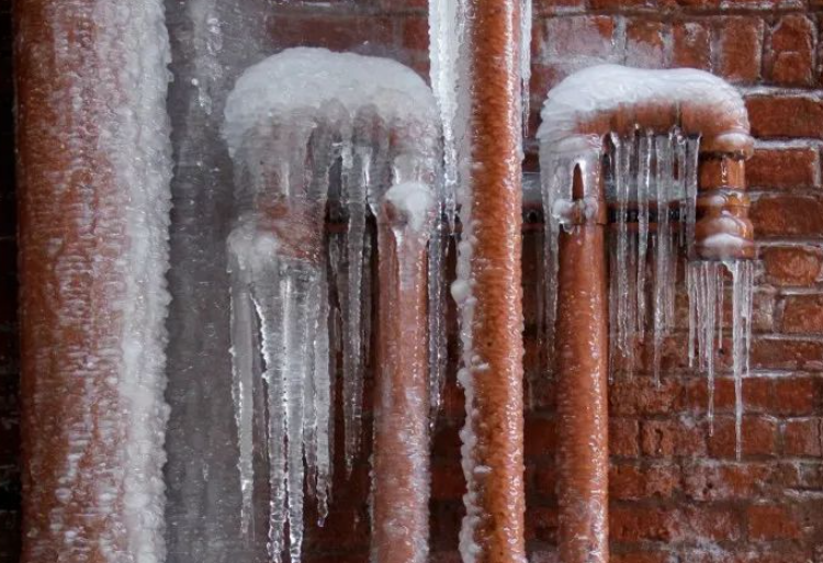 频繁下雪天,预防管道冻坏有哪些准备工作? 频繁下雪天,预防管道冻坏有哪些准备工作?